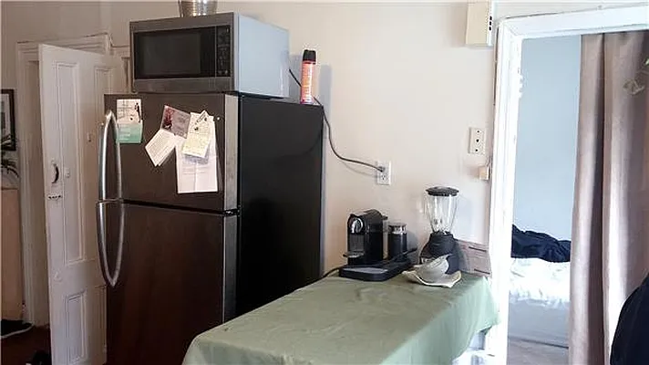 Rented by R New York | media 43