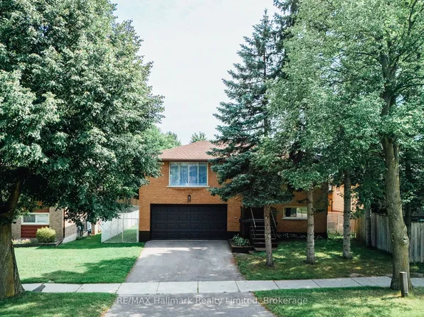 117 Old Country Dr, Kitchener, ON N2E 1S4