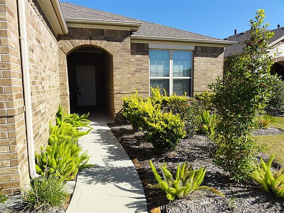 2nd image of 1541 Tuscan Village Dr