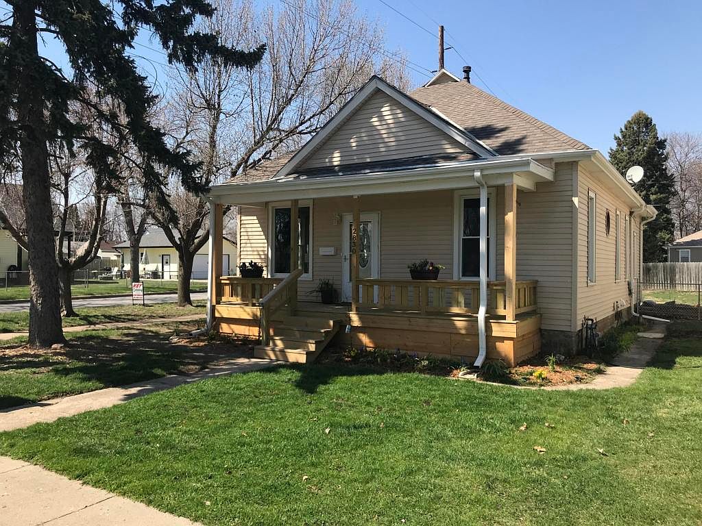 2830 Avenue D, Council Bluffs, IA 51501 Zillow