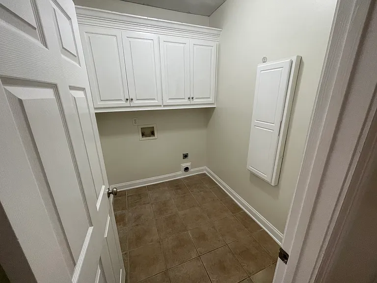 414 Old Town Cir — Photo 10