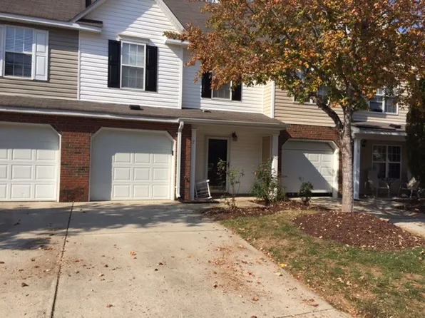 7 Satterfield Pl, Greensboro, NC 27410