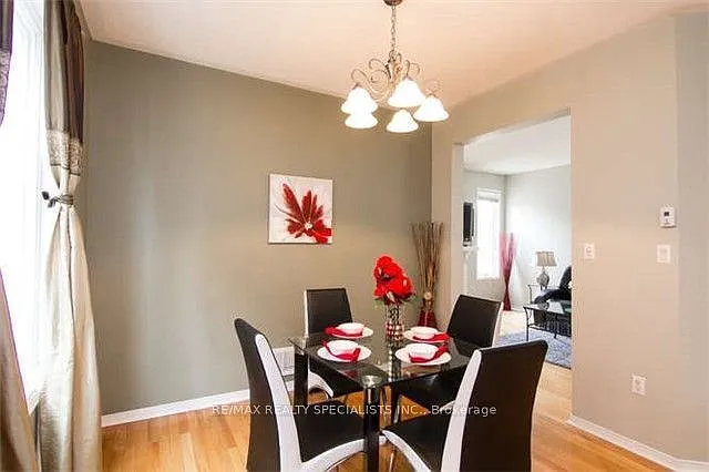 10 Treepark St #MAIN 2ND — Photo 4