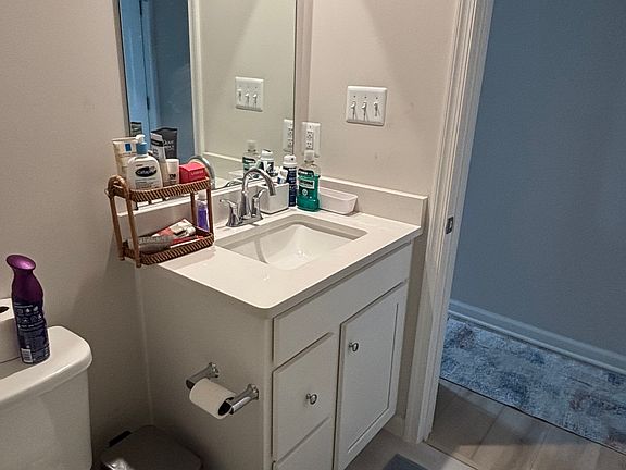 5th image of 3541 Dean Dr #101