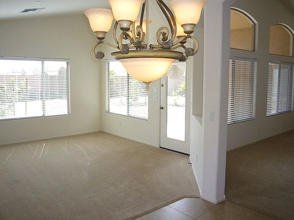 4th image of 4421 E Tanzanite Ln