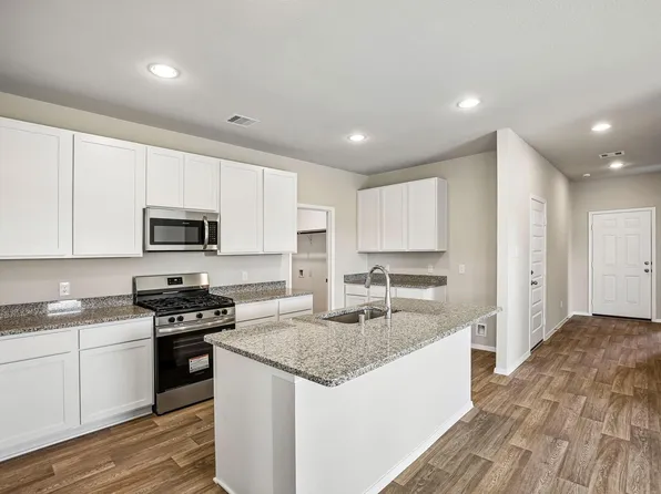 31315 Cass River Ln, Waller, TX 77484