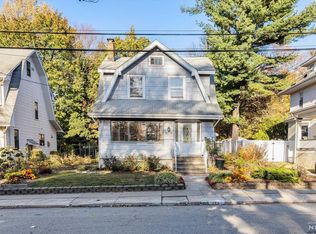133 Highwood Ave, Leonia, NJ 07605