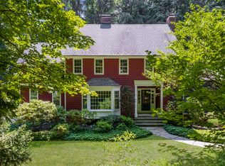 113 Little Brook Rd, New Canaan, CT 06840
