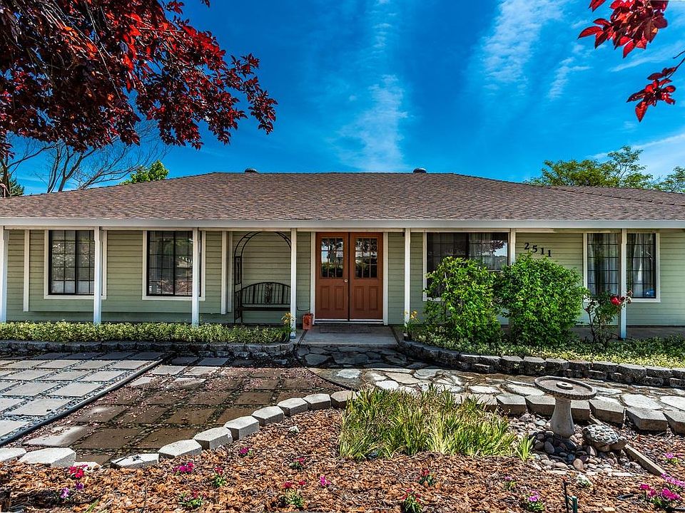 1st image of 2511 Hartvickson Ln