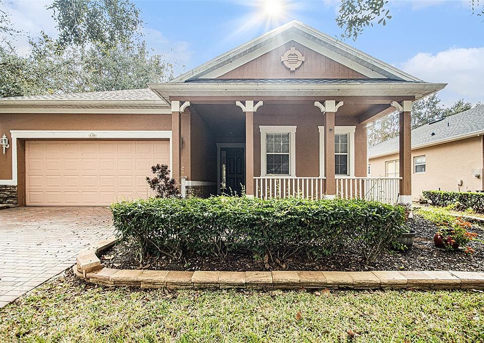 1st image of 120 Crepe Myrtle Dr