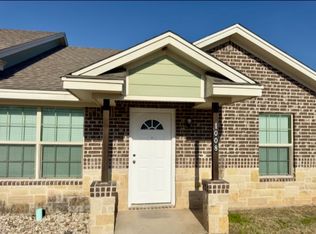 1006 S Jackson St #1008, Mcgregor, TX 76657