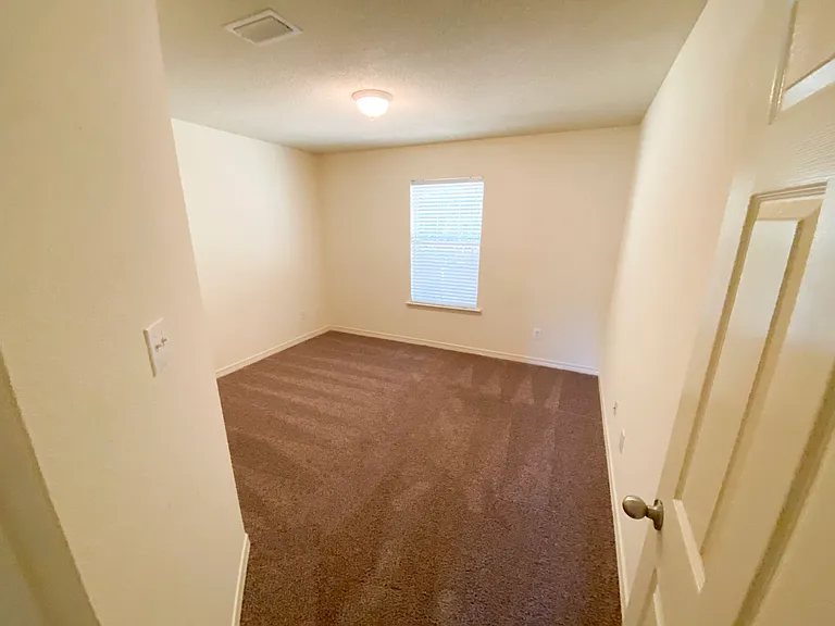 11801 Balsam Ct — Photo 20