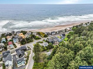 727 SW Bard Rd, Lincoln City, OR 97367