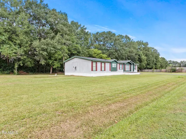 221 Stelly St, Opelousas, LA 70570