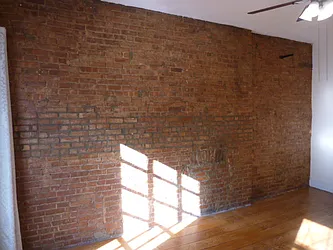 Rented by Stefan R. Capan, LREB