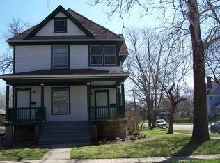 690 S Greenwood Ave, Kankakee, IL 60901