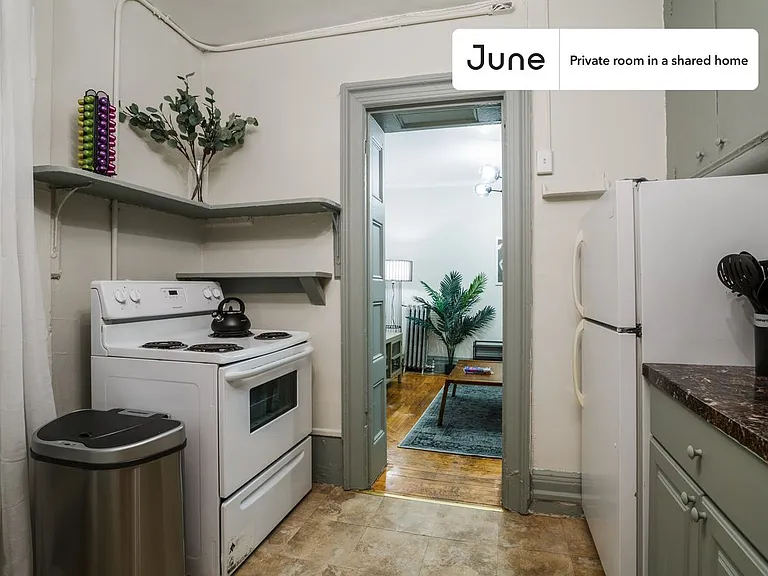 400 W 20th St #D — Photo 6