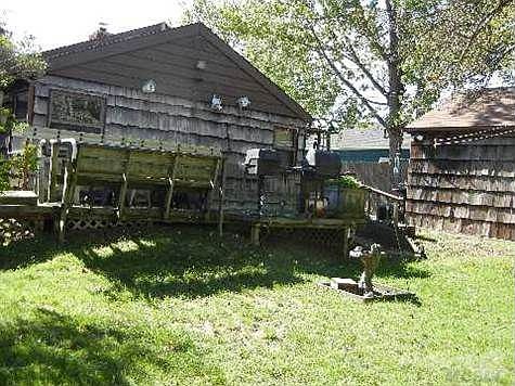 2nd image of 493 Sunnybrook Dr