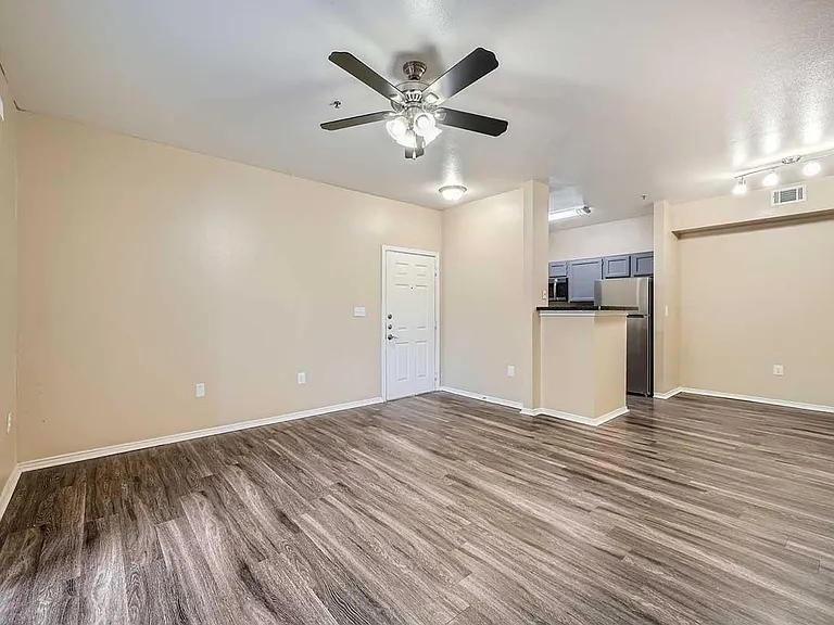 1401 S Aw Grimes Blvd — Photo 30