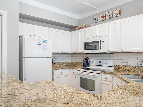 4th image of 775 Gulf Shore Dr Unit 9102
