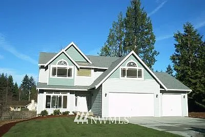 4021 Lincoln photo 1