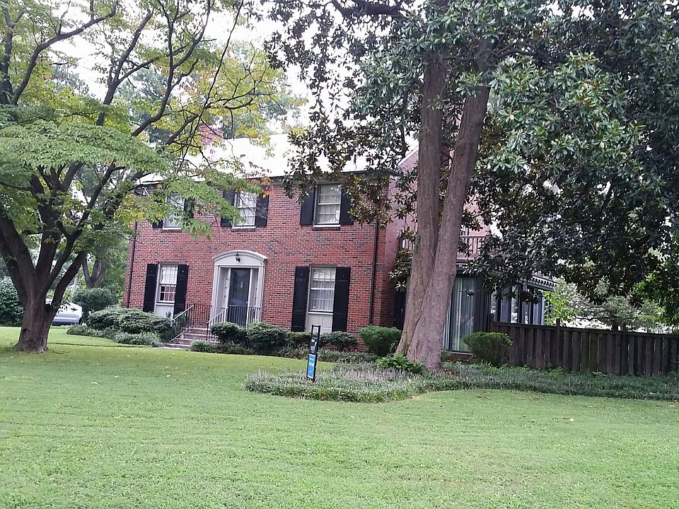 1425 Runnymede Rd Waterfront