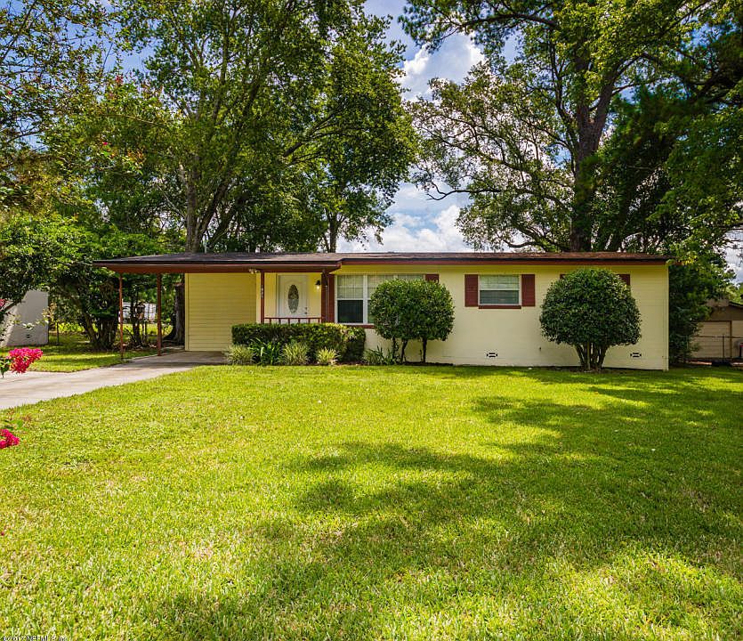 1st image of 1935 Delaroche Dr E