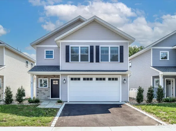 8 Fieldstone Court #8, Bethel, CT 06801