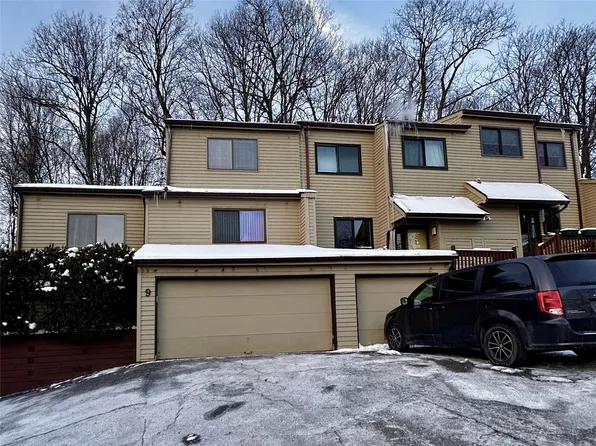 9 Butternut Court, Highland Mills, NY 10930