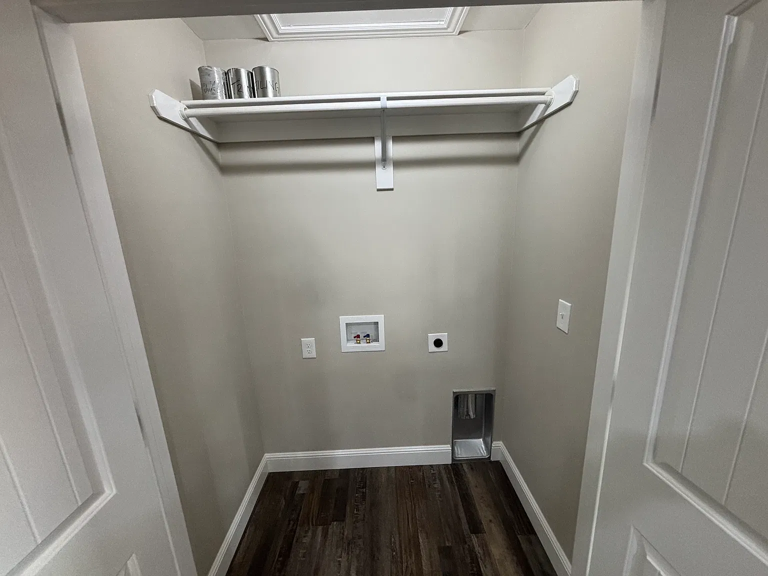 3 bed, 1200 sqft, $1,300 — Photo 3