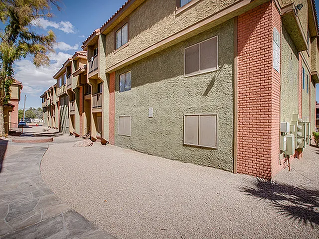 Encantada Apartments — Photo 13