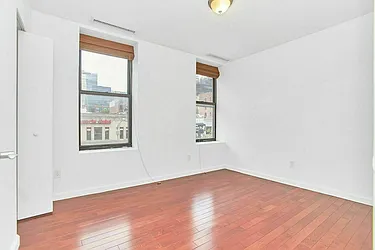 Rented by Living New York