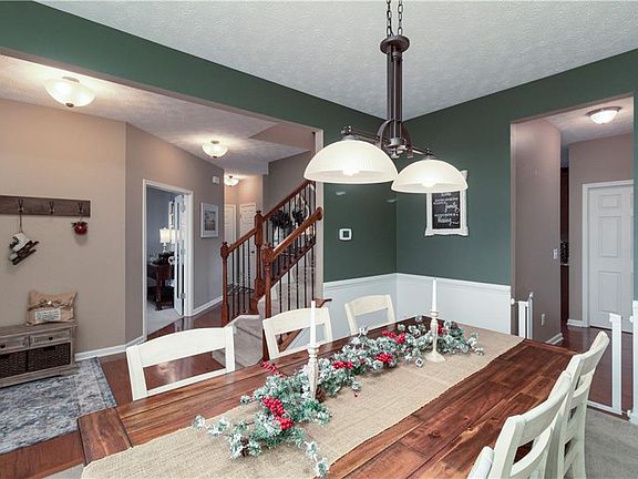 2nd image of 5383 Charleston Dr