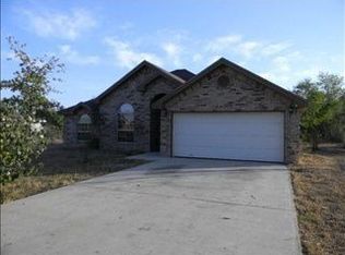 601 Green Meadow Dr, Mission, TX 78572