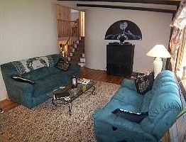 1st image of 25 Columbus Ave