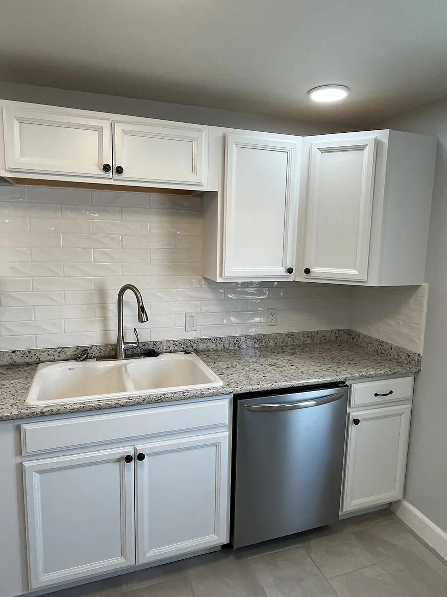 Building Photo - 508 W 18th St #4
