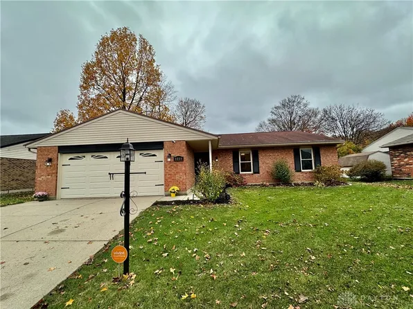 8989 Cedargate Pl, Dayton, OH 45424