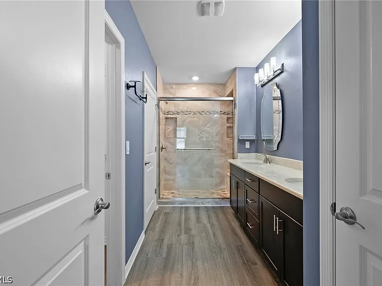 8720 Swell Brooks Ct — Photo 25