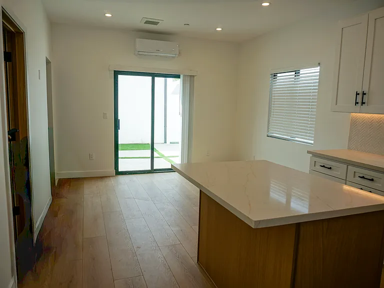 6457 Amigo Ave — Photo 16