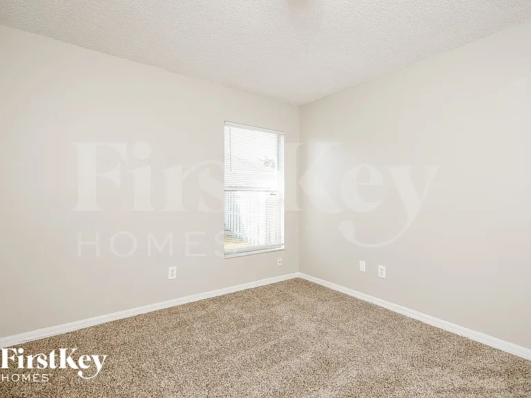 3753 Dartford Dr — Photo 12