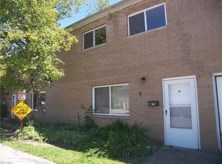797 Babbitt Rd APT 25, Euclid, OH