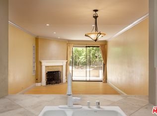 3480 Barham Blvd APT 103, Los Angeles, CA 90068