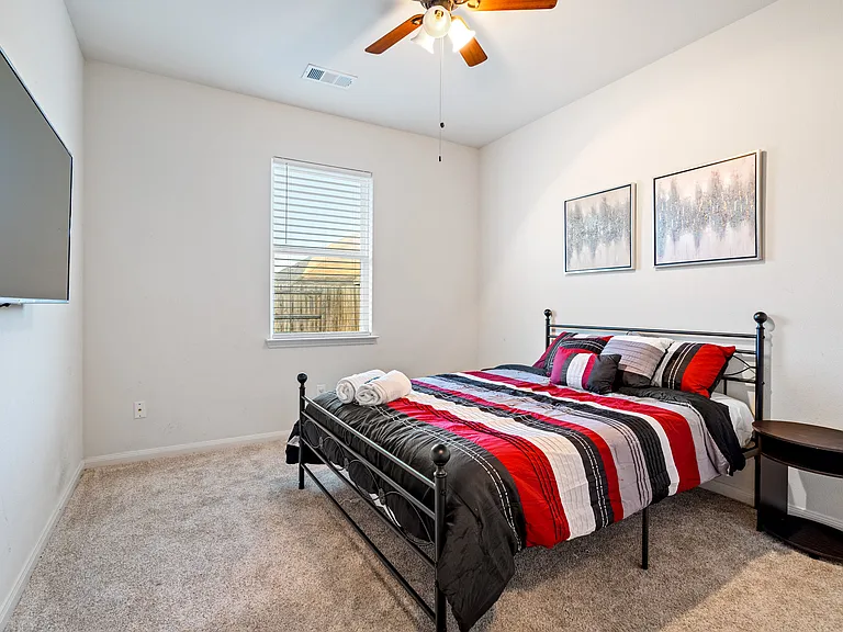 4212 Pont Du Gard Way — Photo 40