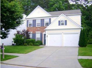 215 Friars Head Dr, Suwanee, GA 30024