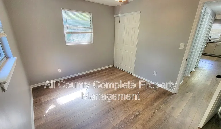 3319 Hunt St — Photo 16