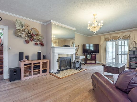 5th image of 2518 Brooks Ave
