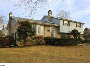 3198 Patterson Dr, Bethlehem, PA 18017