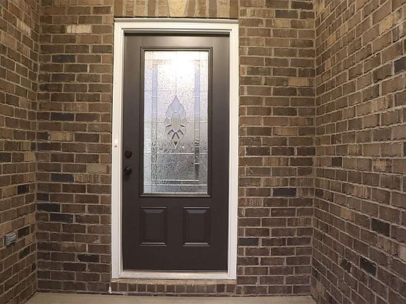 2nd image of 2672 Royal Ct