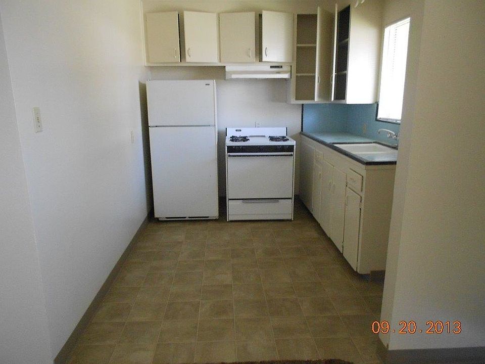 1st image of 1135 Vine St APT 8