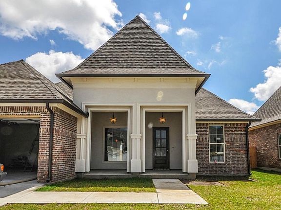 2nd image of 105 Sunset Palm Ct